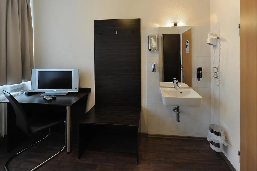 Fair Hotel Frankfurt - Europaallee Messe فرانكفورت