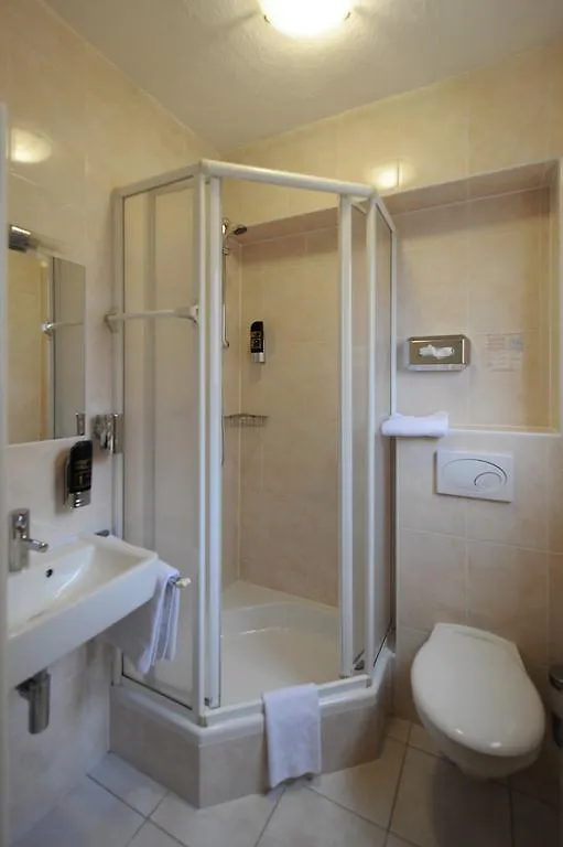 Fair Hotel Frankfurt - Europaallee Messe فرانكفورت