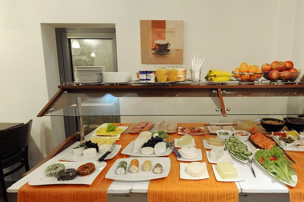 Fair Hotel Frankfurt - Europaallee Messe فرانكفورت