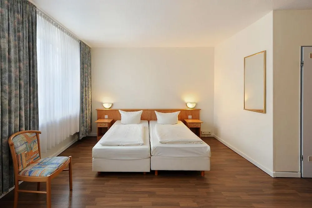 Fair Hotel Frankfurt - Europaallee Messe فرانكفورت