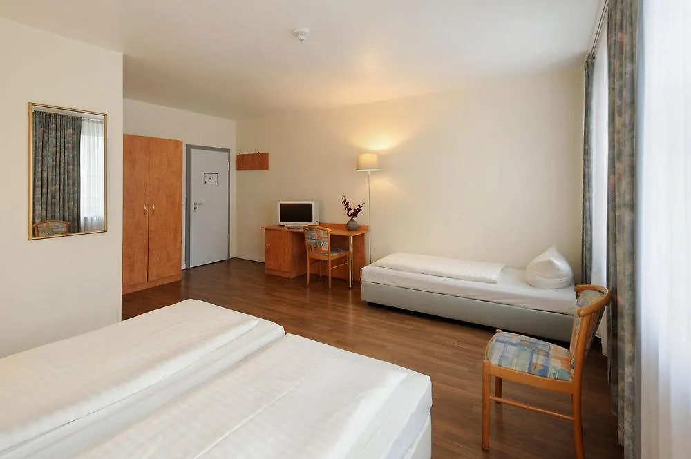 Fair Hotel Frankfurt - Europaallee Messe فرانكفورت