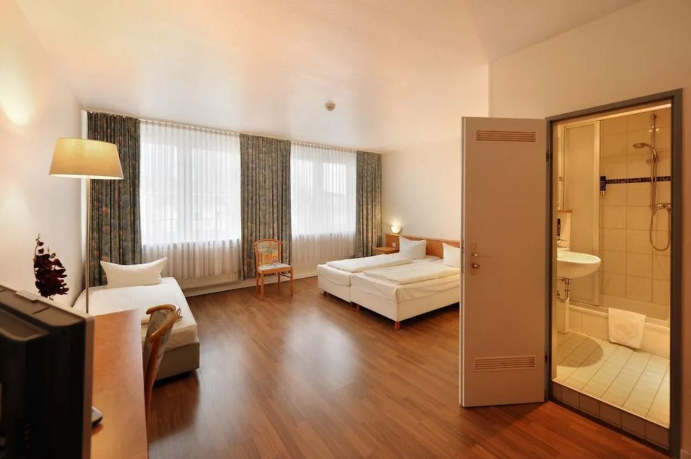 Fair Hotel Frankfurt - Europaallee Messe فرانكفورت